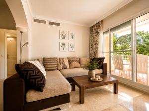 Sunny 2BR in Los Jardines de Santa Maria Golf, Elviria, Marbella, 4 Pools
