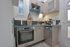 Amiral RDC - Studio Lumineux et Rénové et climatisé avec cour, quartier Rive Droite