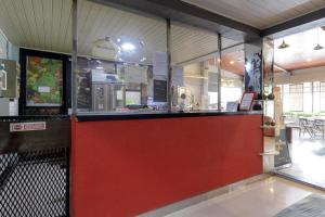 RedDoorz Syariah near Mall Of Serang