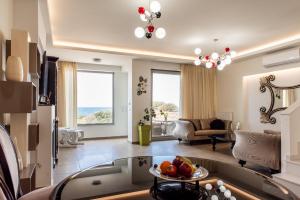 Sea View Beachfront Villa Peri