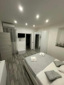 Blue Wave Apartment