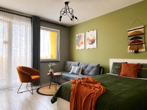 Roztocka studio, free parking, 1 tram to the city & PGE National Stadion, AC by Cosmo Spirit