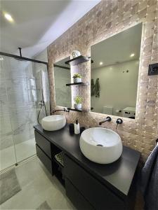 CT 418 - Faros Torremolinos City Apartment - Six Colours