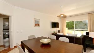Coral Apartment by Cleverdetails in Vilamoura