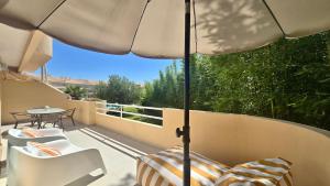 Coral Apartment by Cleverdetails in Vilamoura