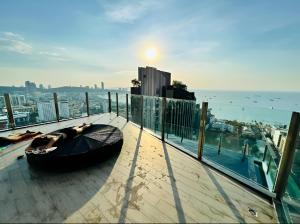 Best Condo in Central Pattaya With Rooftop Pool