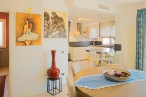 Lillà Unique Mondello Elegant sea Villa and SPA
