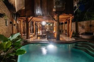 Gili Treehouses - Design Private Pool Villas