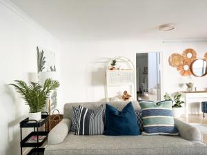 Surf Chic Sheffield Beach Escape