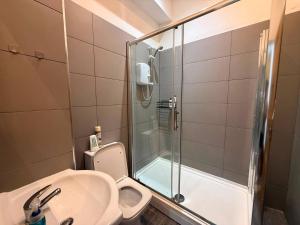 Casa Cove 2BR Apt w Parking - 5 min to Hospital