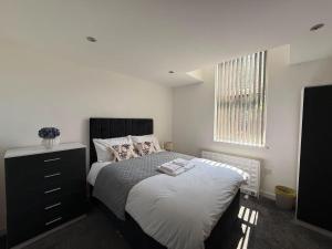 Casa Cove GF Apt with Parking - 5 min to Hospital