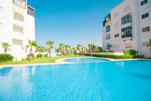 2-Bedroom Apartment with Balcony & Pool