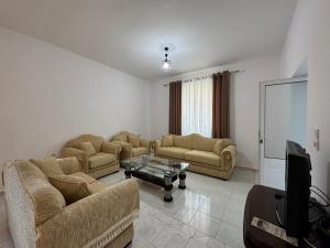 Deli Apartment