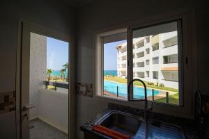 Elegant family apartment, Pool view