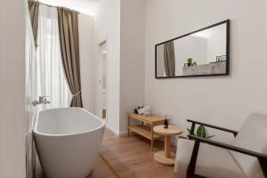 Central Station Grand Boutique Room With Ensuite