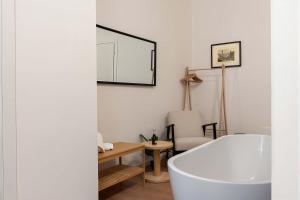Central Station Grand Boutique Room With Ensuite