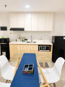 Aurelis Spacious 3BR Kuningan CBD by Sewatama