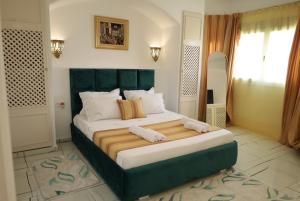 Premium Duplex with Oasis Terrace Belgaid