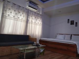 CozyNest HomeStay two-bedroom