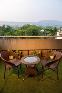 CozyNest HomeStay two-bedroom