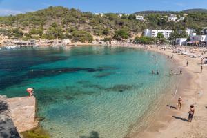 Playa Bossa next Ushuaia beachfront, reliable host