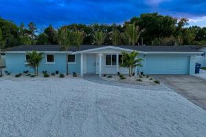 *New*Pickleball*Pool*Hot Tub*Playset*Bocce*Resort