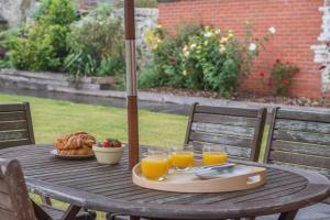 3 Bed in Seaton oc-mbdal