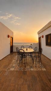 Thayri Hostel - Sea View
