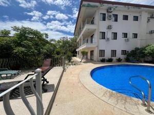Tropical Stay in Coco Near Beach