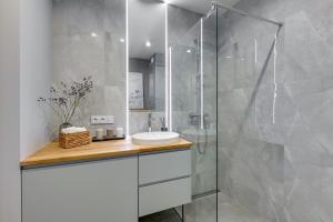 GorlRent Baltic Premium Apartment with Parking Gdańsk