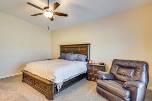 Family Haven 4 Mi to Lake Havasu & London Bridge!