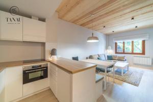Tanau Rentals - Era Aranza