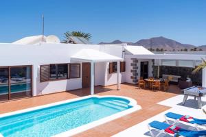 Villa Leon by Villa Plus