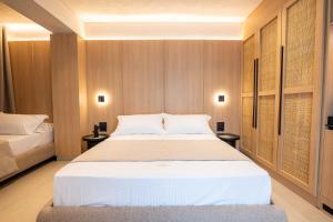 Nautica Lux Rooms