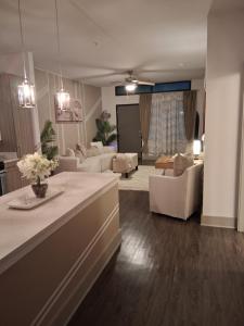 Elegance at Baymon