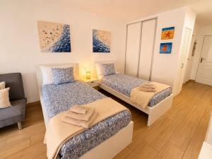 Castle Harbour Los Cristianos Beautiful studio with pool view