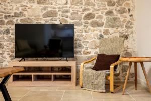 Neo Lithos Residence Kos Center & Port