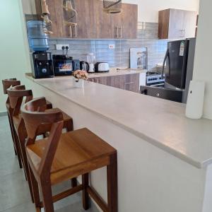 Azuri Luxury