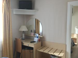 Hotels Hotel De La Mer : photos des chambres