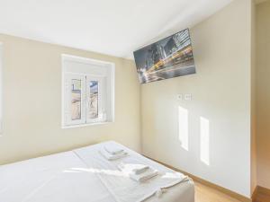 2BR Terrace with Tagus View - Air-Conditioned | By Airnest