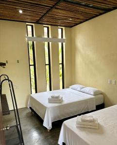 Jungle pool house Bird mural Ricaurte