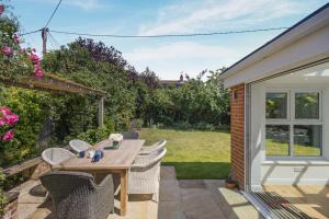 3 Bed in Reydon oc-brae