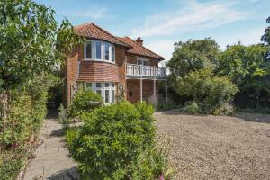 3 Bed in Reydon oc-brae