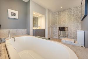 3 Bed in Reydon oc-brae