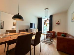 Staromłyńska Homely Apartment by BookingHost