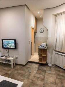 X Saint Sava studio
