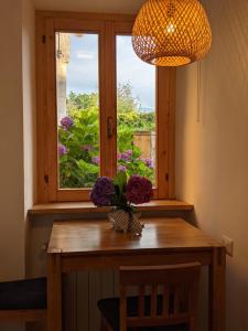 Pallanza Courtyard Apt