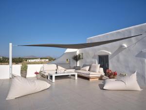SeaSalt Dream Villa,Santa Maria 5 min from Naousa