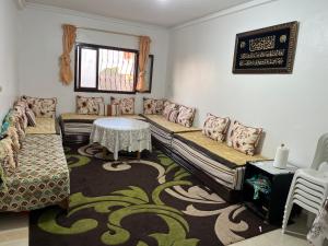 Bel appartement spacieux de 100m avec cour