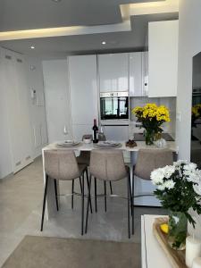 Beach Apartment 2 bed Centre La Cala de Mijas